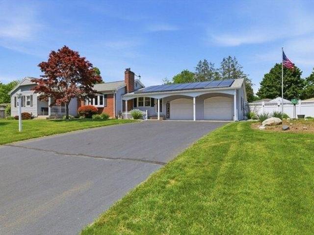 House for sale in Hampden, Massachusetts