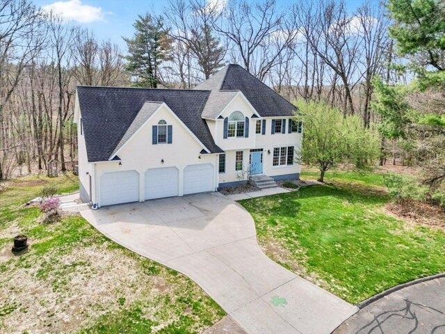 House for sale in Hampden, Massachusetts