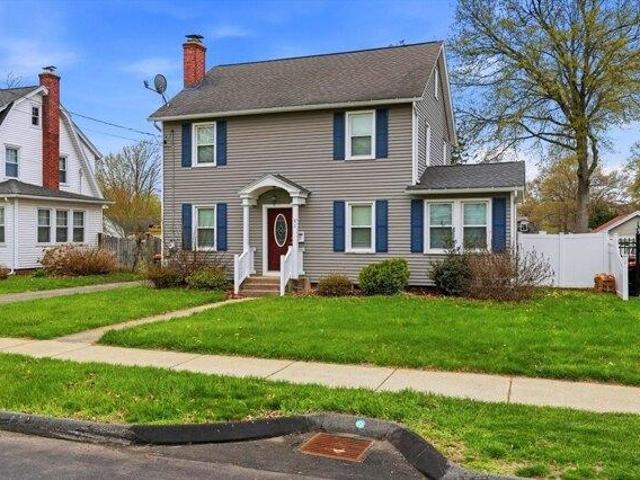 House for sale in Hampden, Massachusetts