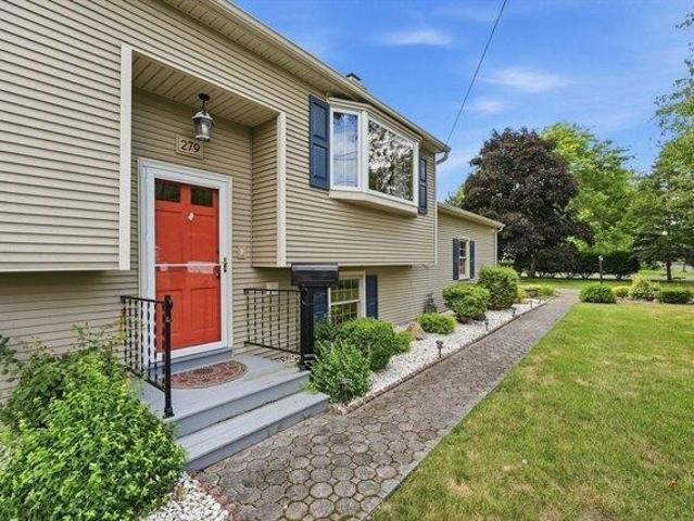 House for sale in Hampden, Massachusetts