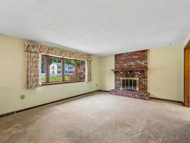 House for sale in Hampden, Massachusetts