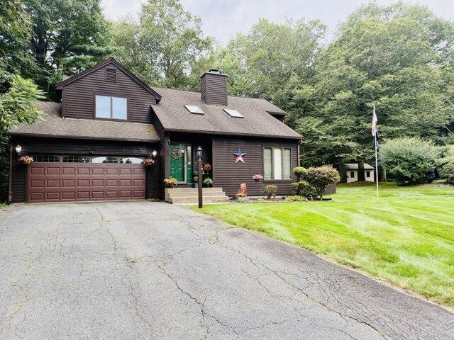 House for sale in Agawam, Hampden County