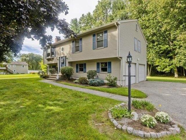 House for sale in Hampden, Massachusetts