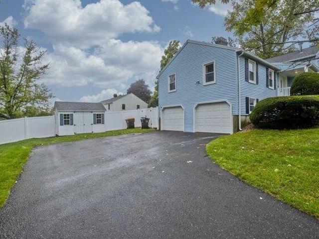 House for sale in Feeding Hills, Agawam