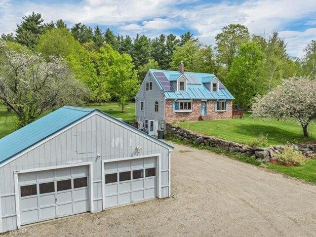 House for sale in New Hampshire