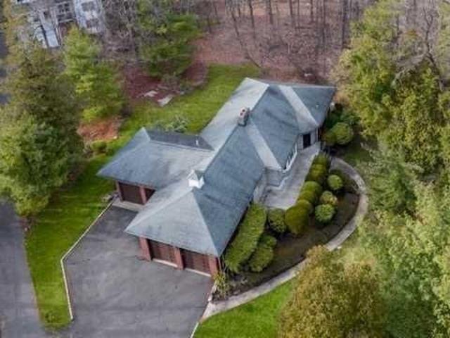 House for sale in Alpine, New Jersey