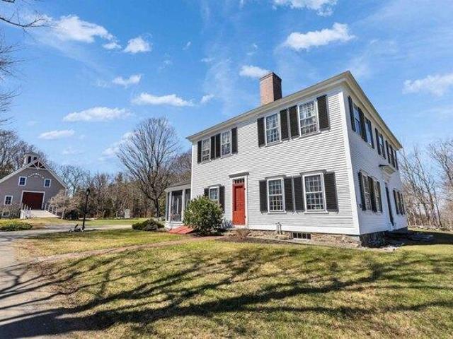 House for sale in New Hampshire