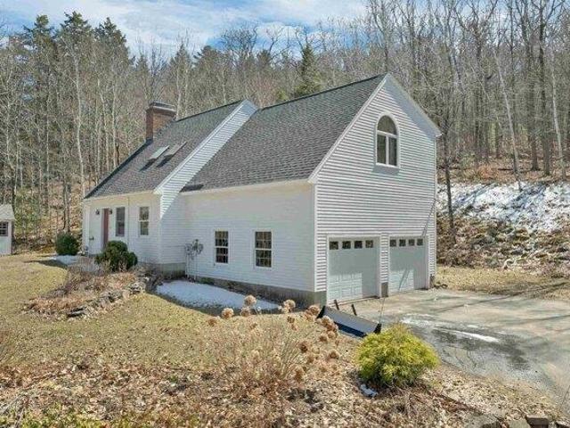 House for sale in New Hampshire