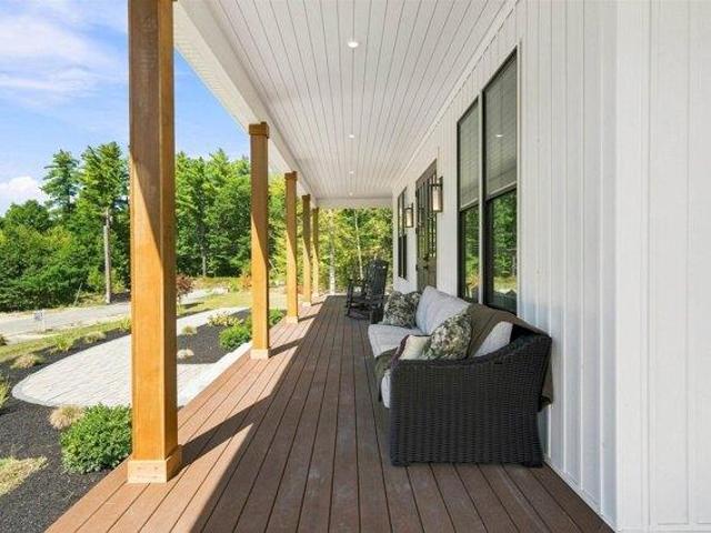 House for sale in Monument Square Historic District, Alton
