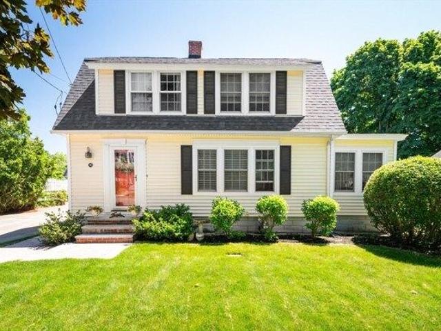 House for sale in Amesbury, Massachusetts