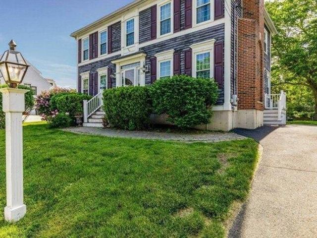 House for sale in Amesbury, Massachusetts