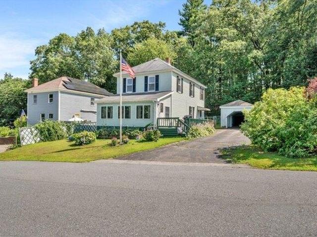 House for sale in Amesbury, Massachusetts