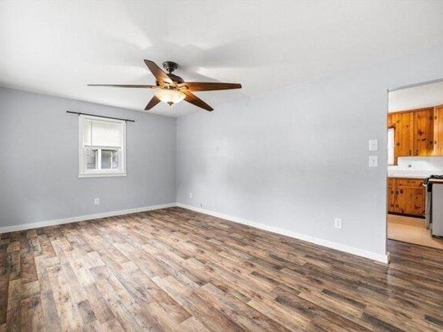 House for sale in Amesbury, Essex County