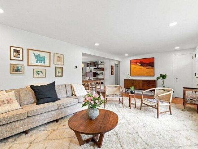 House for sale in Amherst, Hampshire County