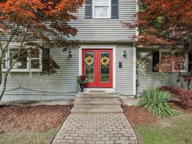 House for sale in New Hampshire