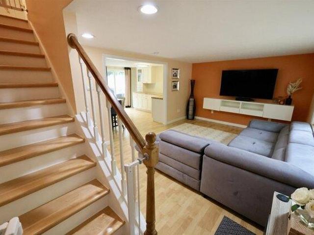 House for sale in Amherst, Hillsborough County