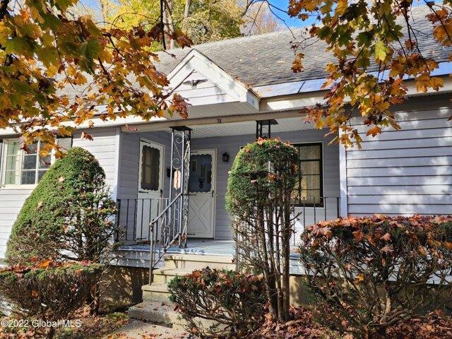 House for sale in Amsterdam, New York