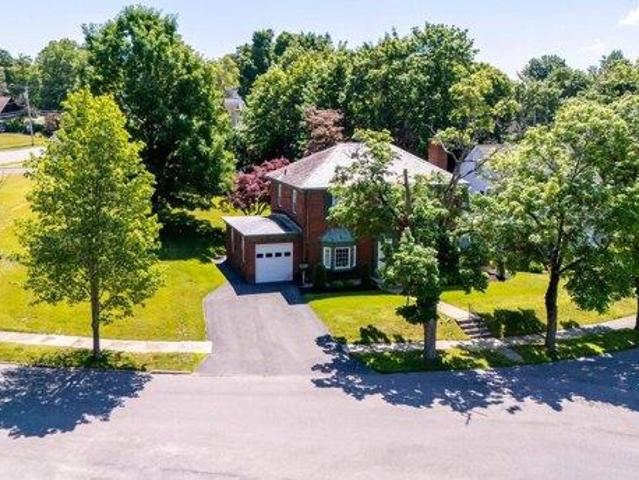 House for sale in Amsterdam, New York
