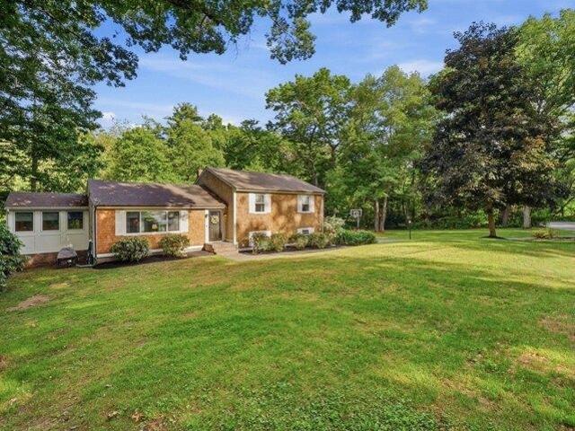 House for sale in Andover, Massachusetts