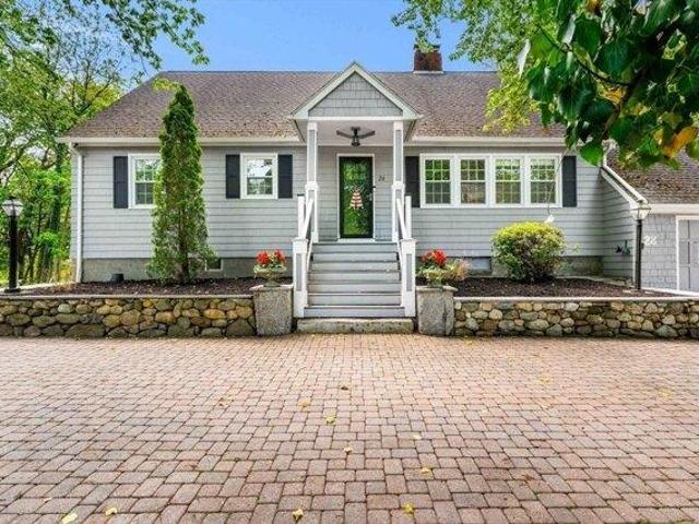 House for sale in Andover, Massachusetts