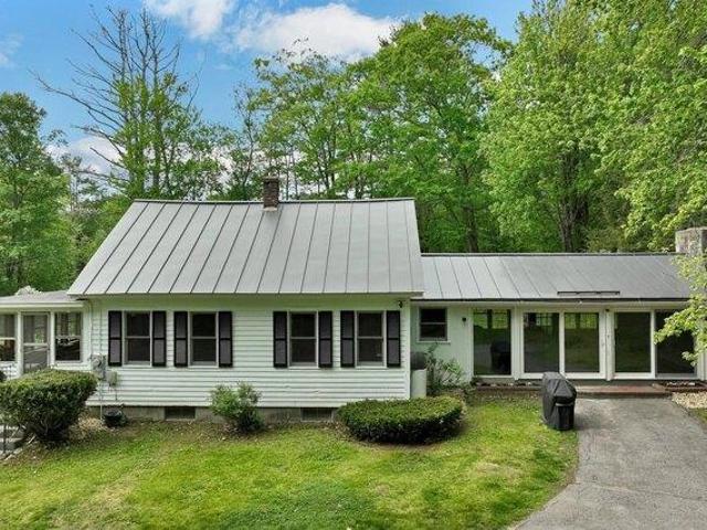 House for sale in New Hampshire