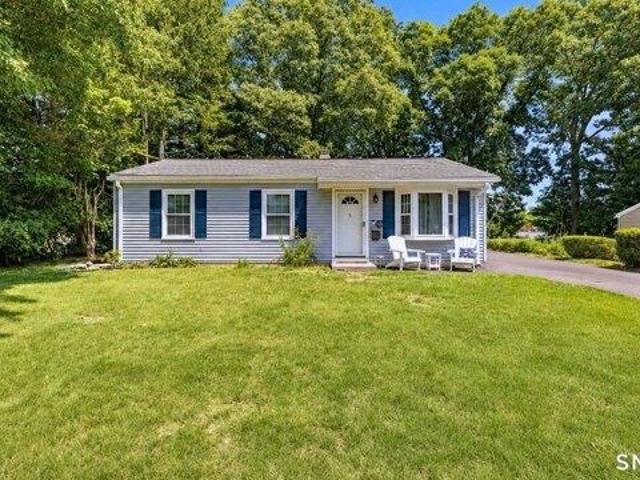 House for sale in Ansonia, Connecticut