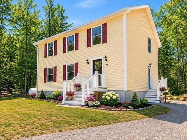 House for sale in New Hampshire