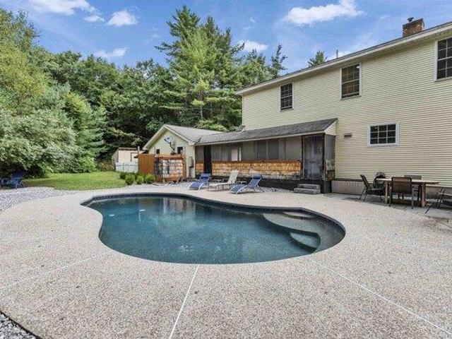 House for sale in New Hampshire