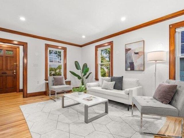 House for sale in Pierce Farm Historic District, Arlington