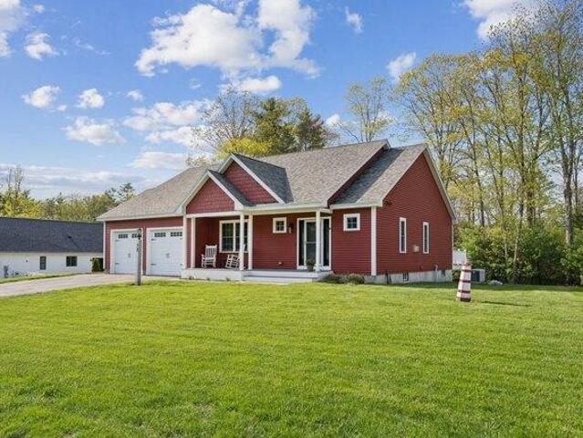 House for sale in Maine