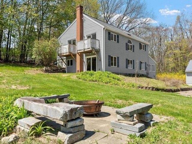 House for sale in Ashby, Massachusetts