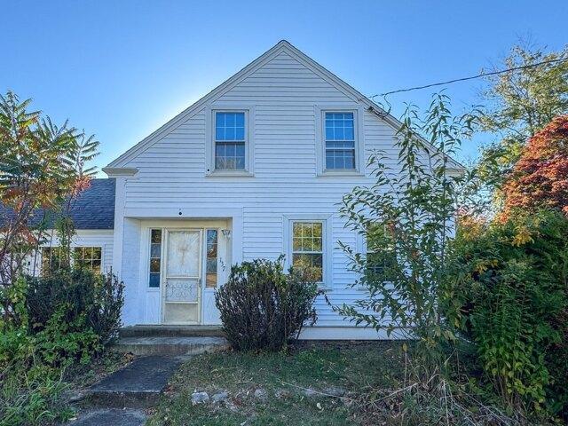 House for sale in Ashby, Middlesex County
