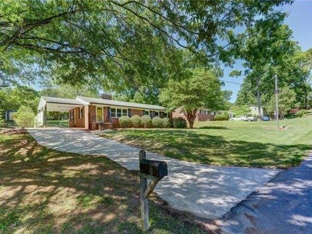 House for sale in Asheboro, North Carolina
