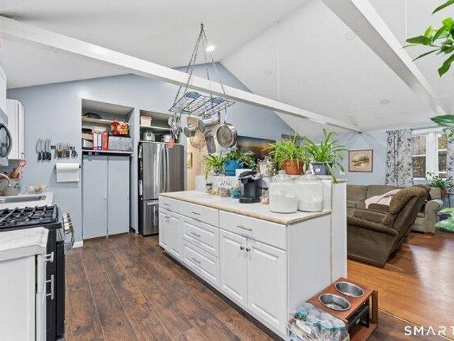House for sale in Warrenville, Ashford