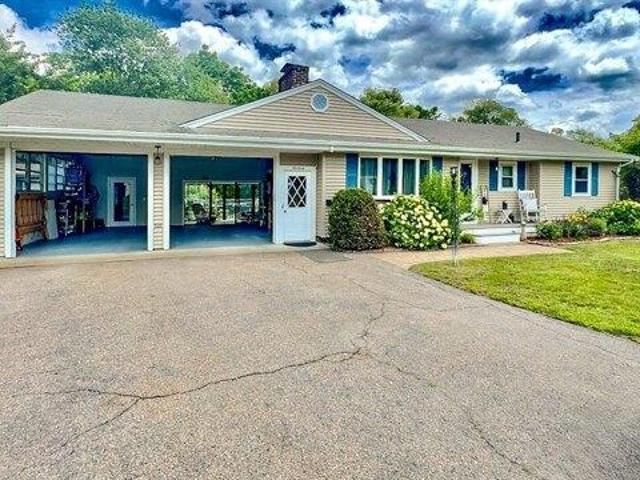 House for sale in Ashland, Massachusetts