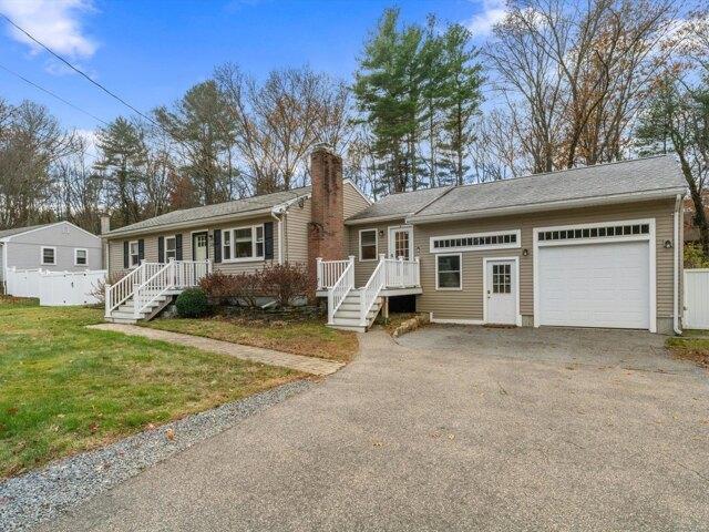 House for sale in Ashland, Middlesex County