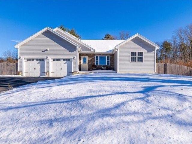 House for sale in Athol, Massachusetts