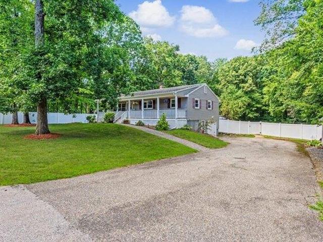 House for sale in New Hampshire