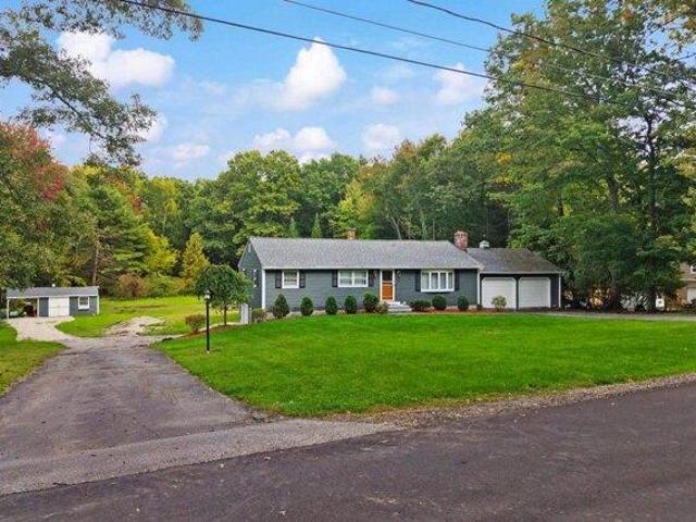 House for sale in Atkinson Heights, Atkinson