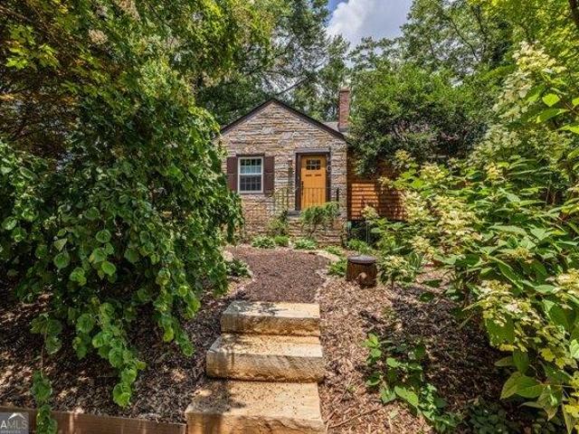 House for sale in Atlanta, Georgia