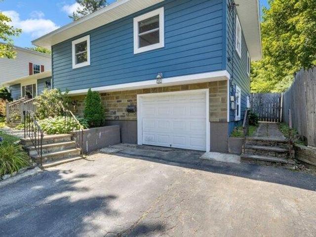 House for sale in New Auburn, Auburn