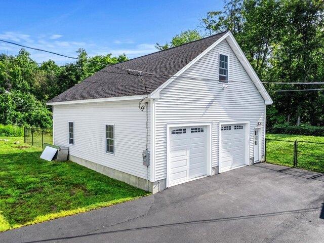 House for sale in New Hampshire