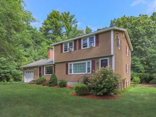 House for sale in New Hampshire