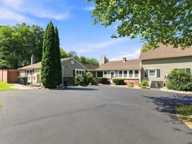 House for sale in Auburn, Rockingham County