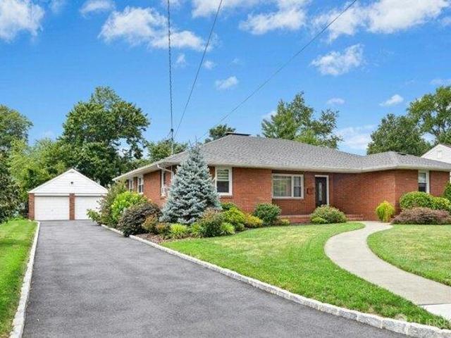 House for sale in Avenel, New Jersey