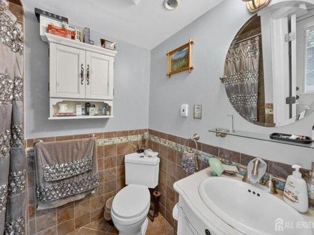 House for sale in Avenel, New Jersey