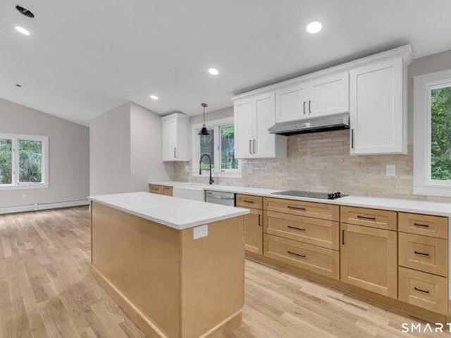 House for sale in Avon, Connecticut
