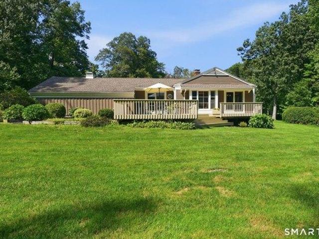 House for sale in Avon, Capitol Planning Region