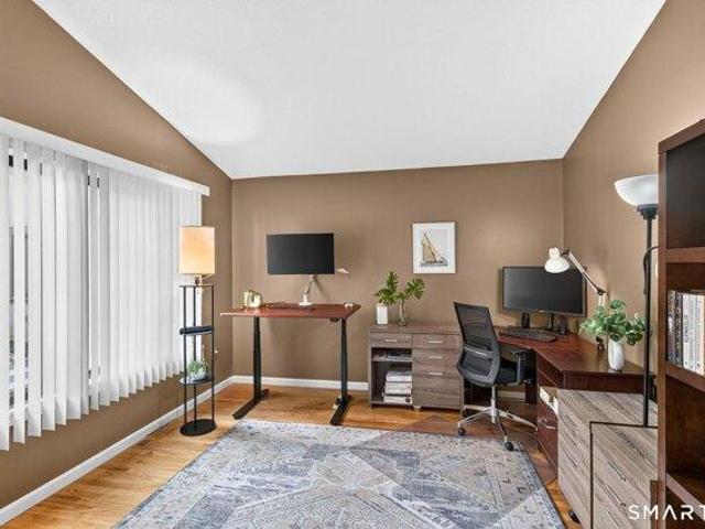 House for sale in Avon, Capitol Planning Region