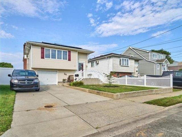 House for sale in Babylon, New York